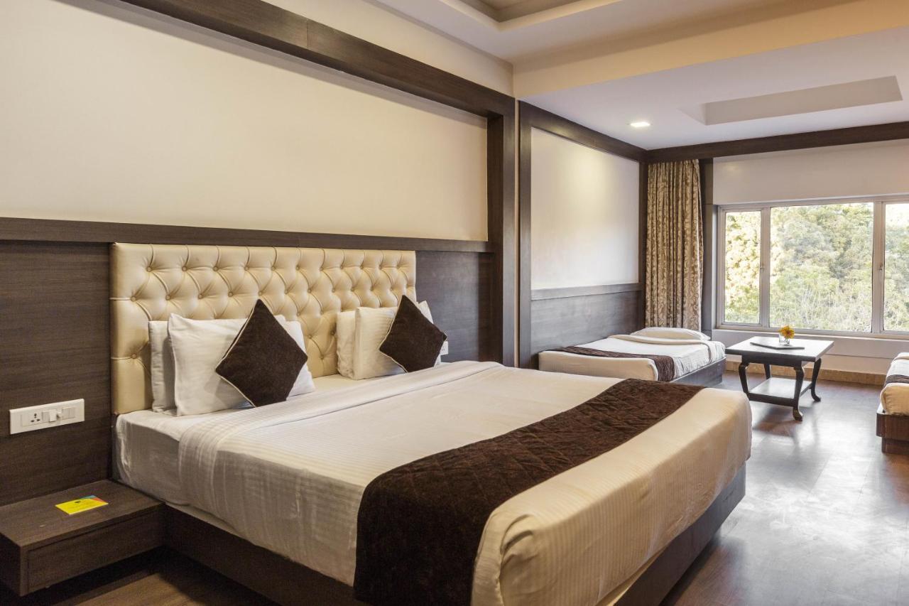 Mango Hotels Jodhpur Джодпур Екстериор снимка