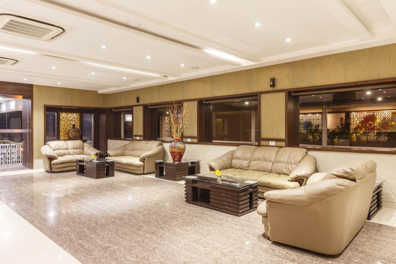 Mango Hotels Jodhpur Джодпур Екстериор снимка