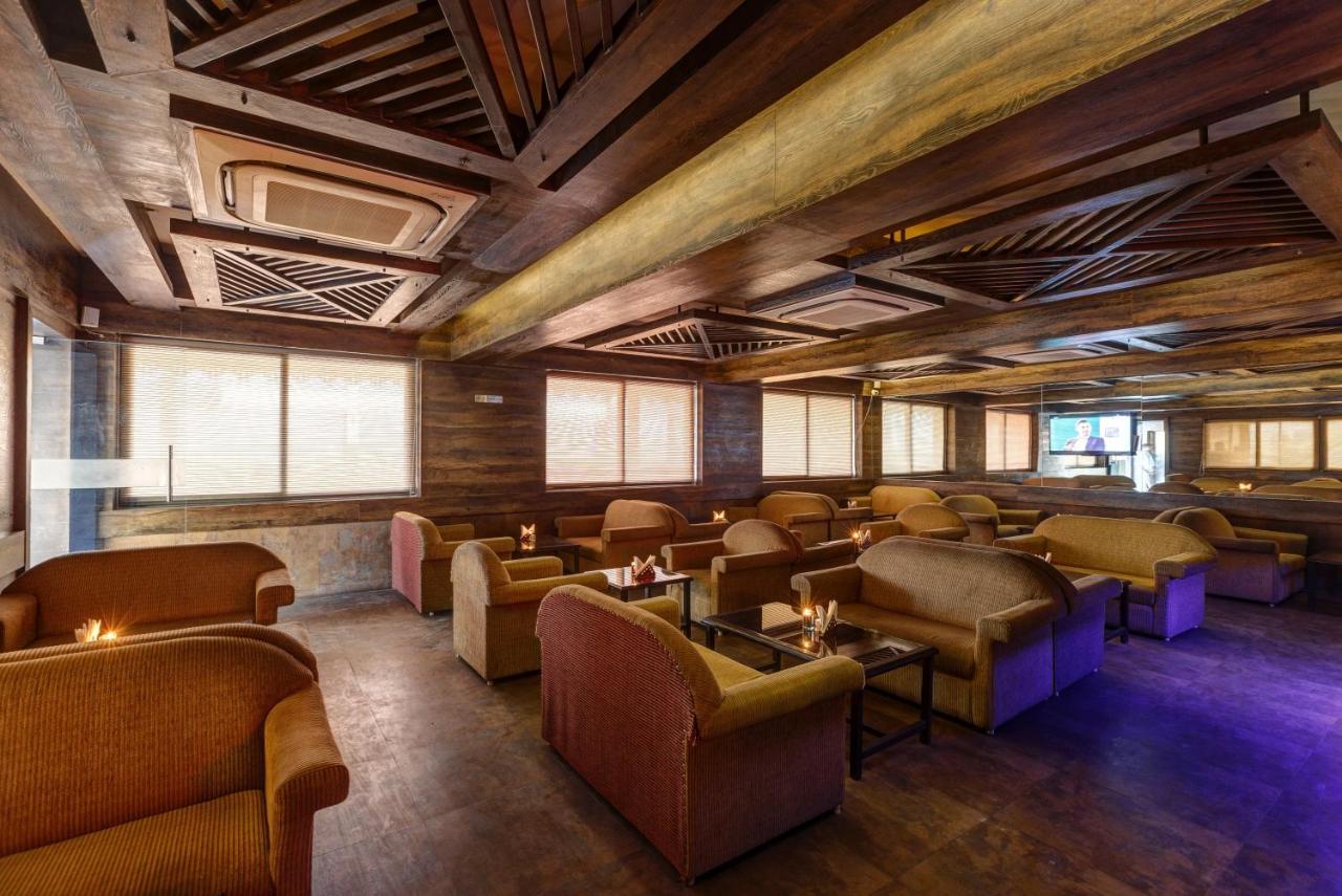 Mango Hotels Jodhpur Джодпур Екстериор снимка